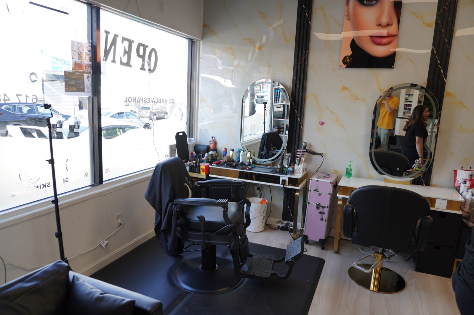Styling station